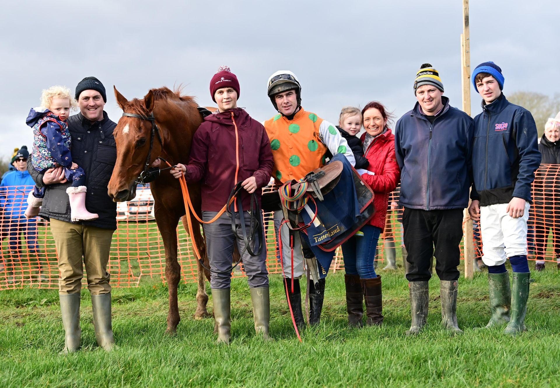 The Final Word (Getaway) pictured with winning connections