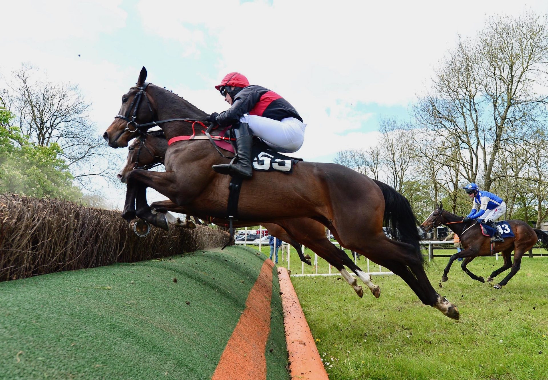 Nadias Boy (Getaway) Wins The 4 Yo Maiden At Ballysteen