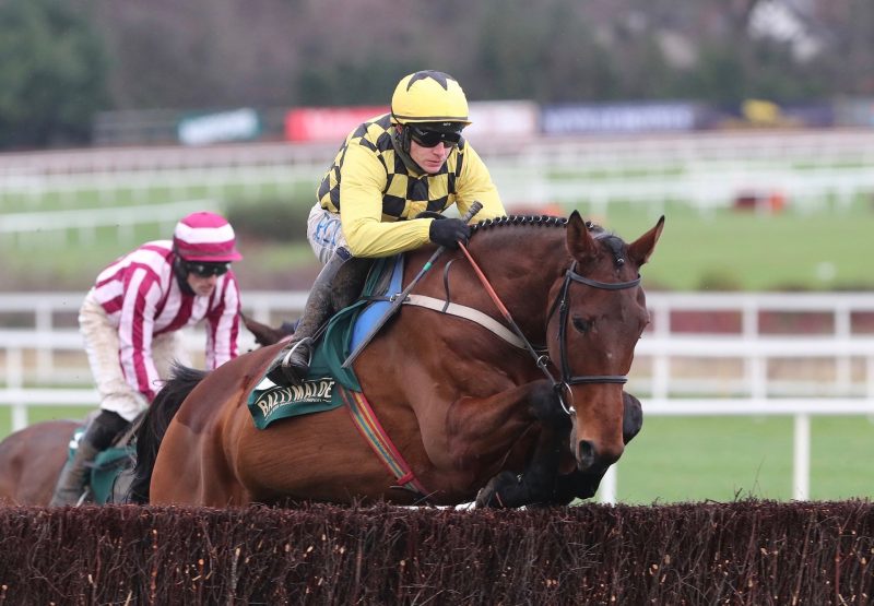 The Big Getaway (Getaway) Wins The Beginners Chase At Leopardstown