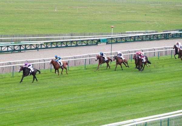 Wind Chimes (Mastercraftsman) winning the Prix (L) at Chantilly