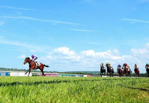 The Gurkha (Galileo) winning the French Guineas