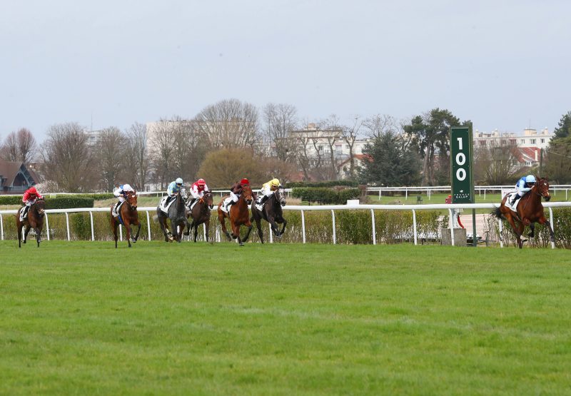 Pensee Du Jour (Camelot) wins the Listed Prix Rose De Mai at Saint-Cloud