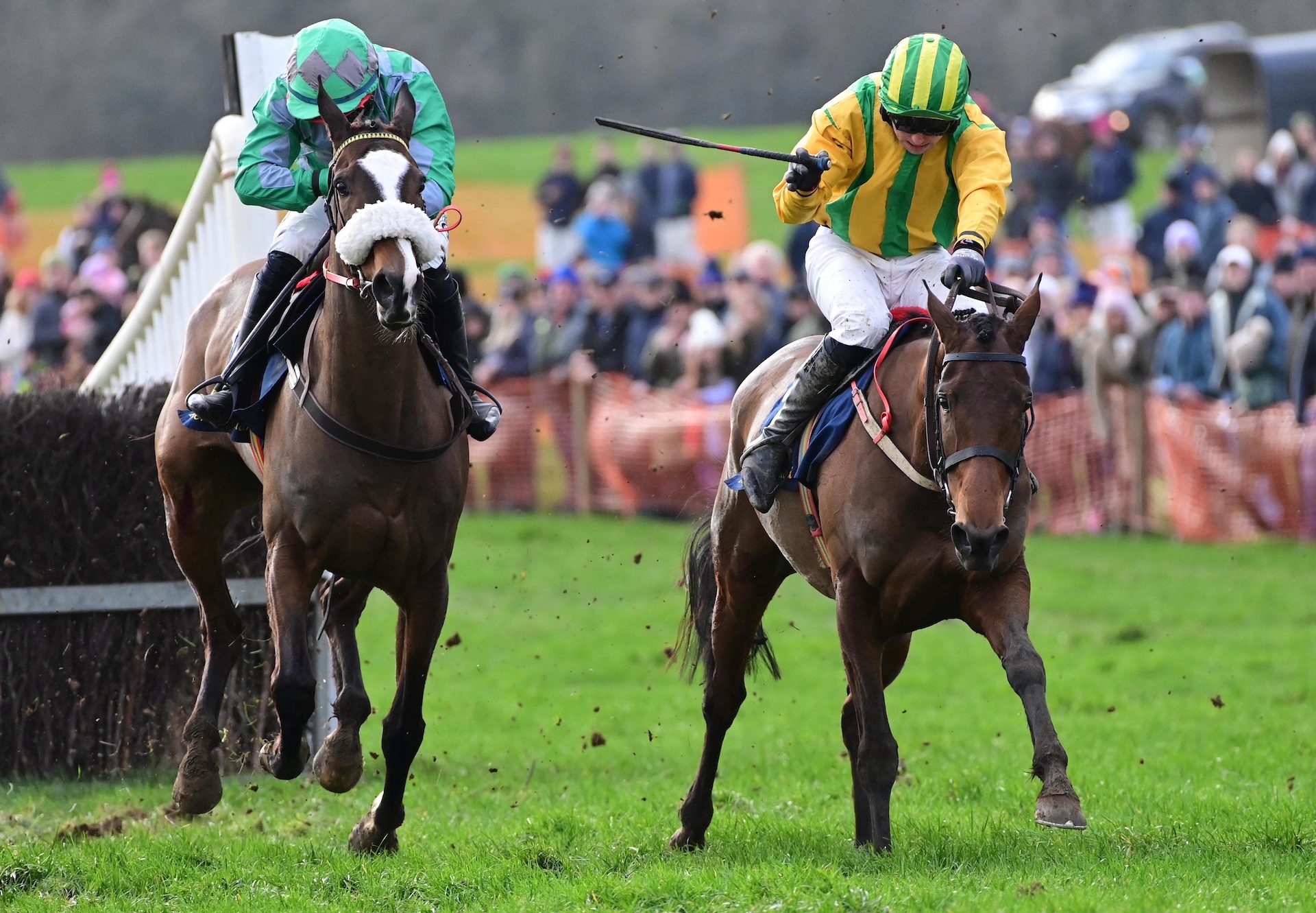 Two Fingers West (Westerner) Wins The Mares Maiden At Ballinaboola